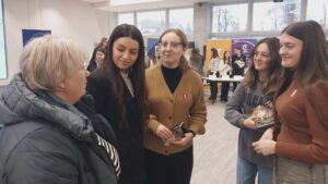 4dd589c5-0a10-41b4-a42a-1ecdf30d59b8