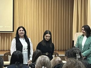 592d638b-56b9-4217-8553-b62ad0483bb1